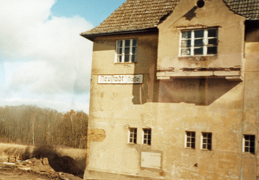 Brecht Express 2 png