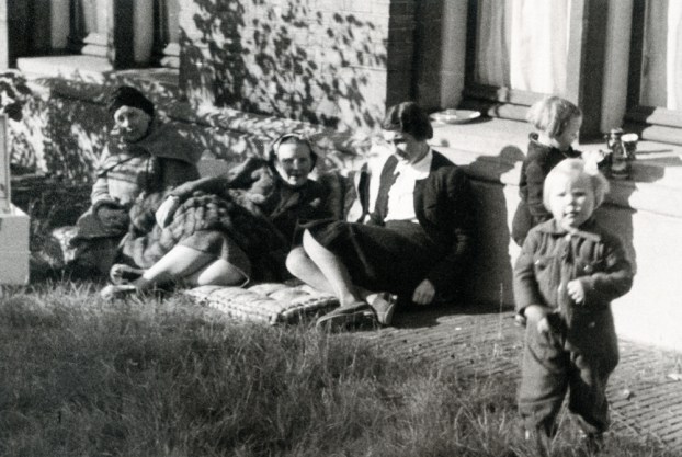 resting in the sun005