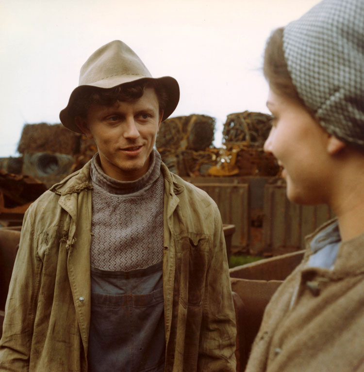 Larks-on-a-String-30045_3