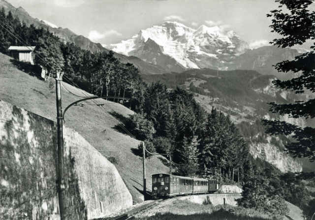 Pye Interlaken SF PNG