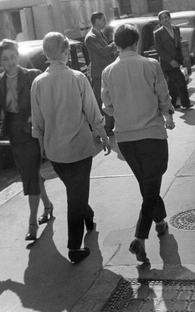 sweater-girls-55-copy