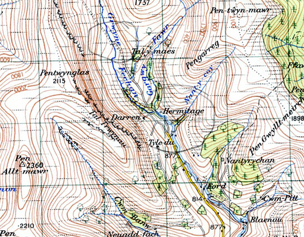 hermitage-black-mounts